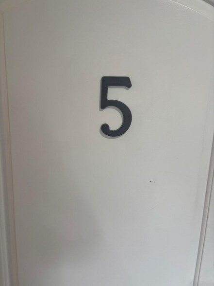 Primary Photo - 1201 Franklin Ave