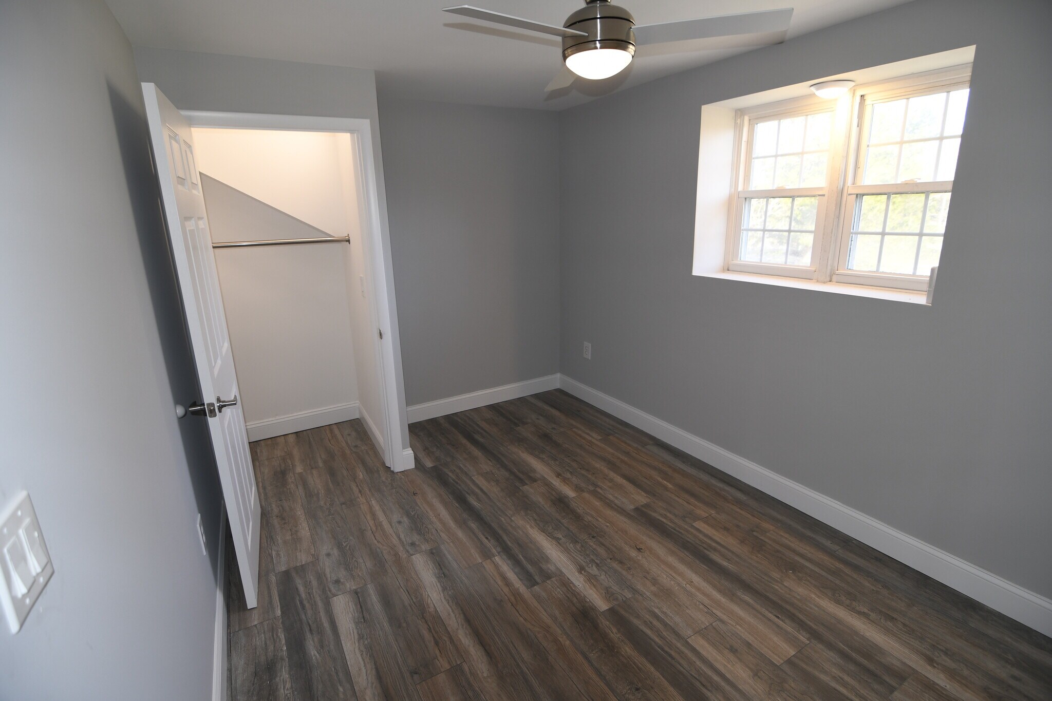 Bedroom 2 closet open. - 309 Old York Rd
