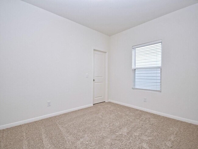 Building Photo - 19400 Caymus Dr