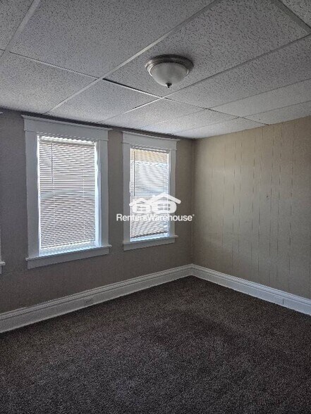 Building Photo - 3816 Avondale Ave