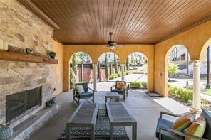 Building Photo - 121 Via Roma