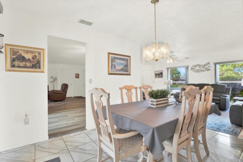 Building Photo - 11256 Holbrook St