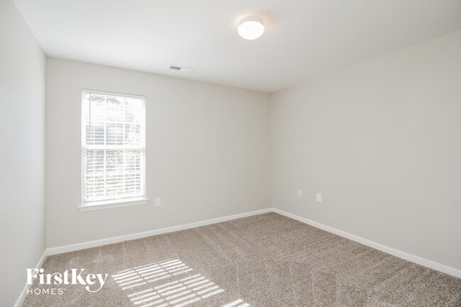 Building Photo - 4017 Eastford Court