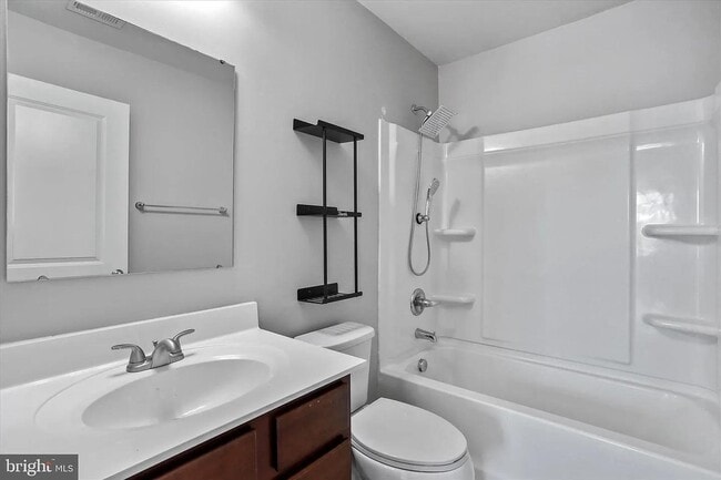 Building Photo - 125 Ceritos Trl