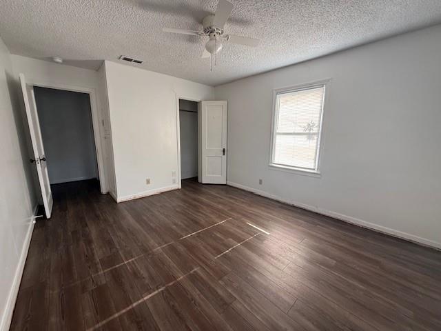 Building Photo - 1557 Sycamore St