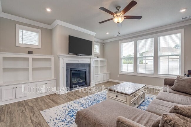 Building Photo - 2820 Garland Atwater Jr Ct