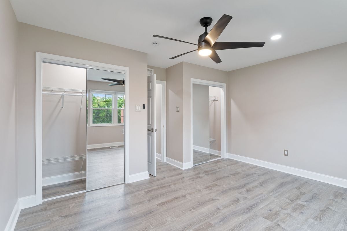 Building Photo - 4536 Rosemarie Dr
