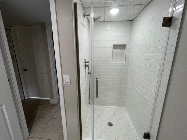 Building Photo - 2671 Oak Park Way