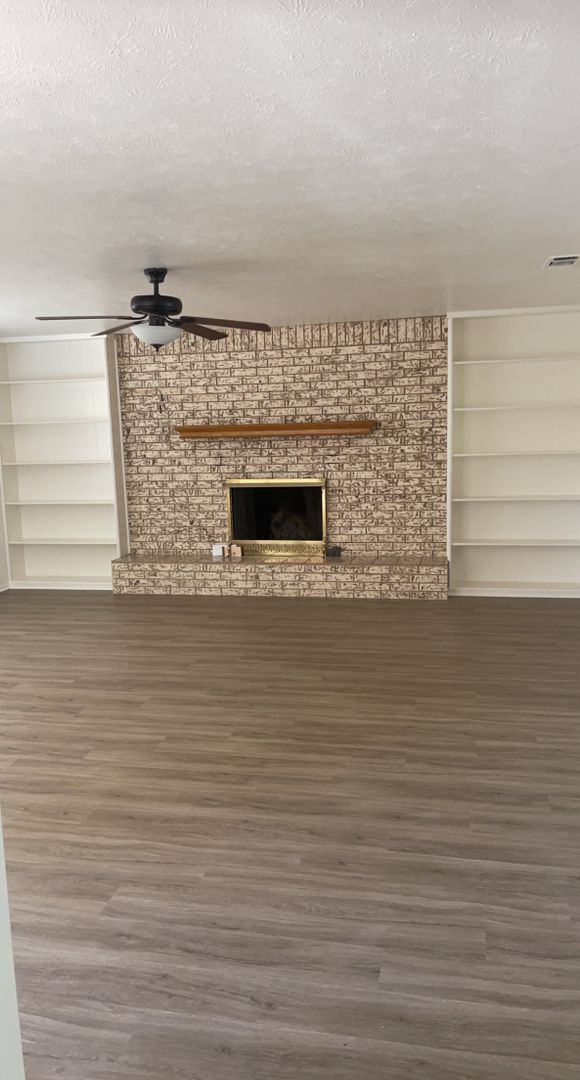 Building Photo - 129 Crestwood Dr