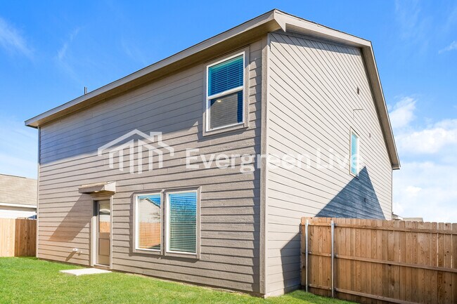 Building Photo - 10528 Desert Hawk Cir