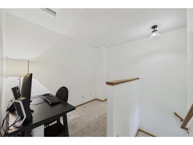 Building Photo - 8434 Kimball Dr