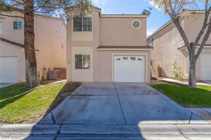 Building Photo - 6027 Chisolm Trl