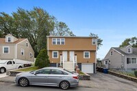 Building Photo - 316 Vane St