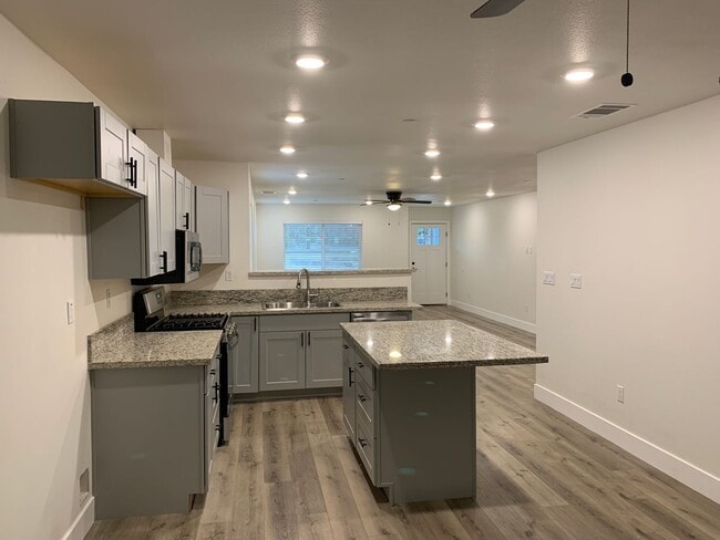 Building Photo - Mountain escape in Paradise!!