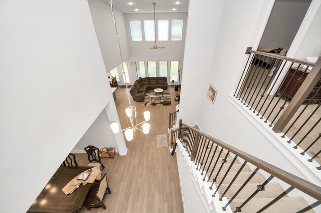 Building Photo - 5506 Onyx Fls Dr