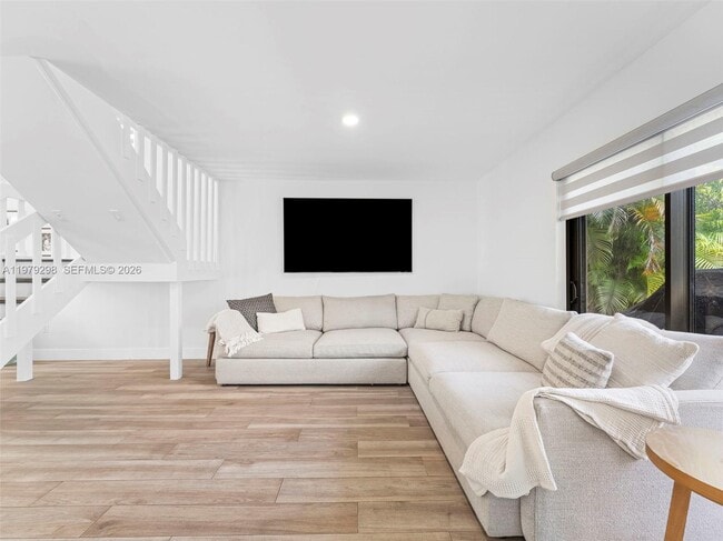 Building Photo - 10548 SW 112th Ave