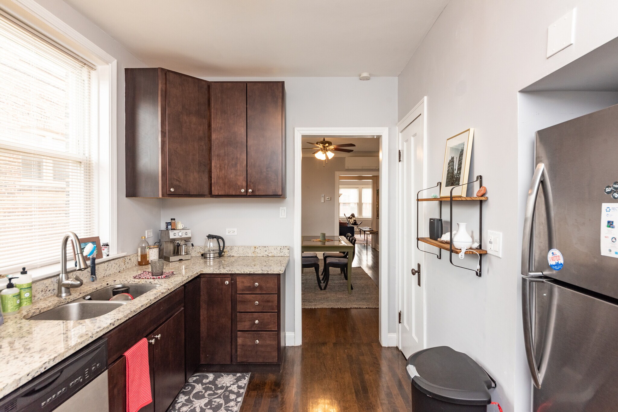 Building Photo - 4014 W Nelson St