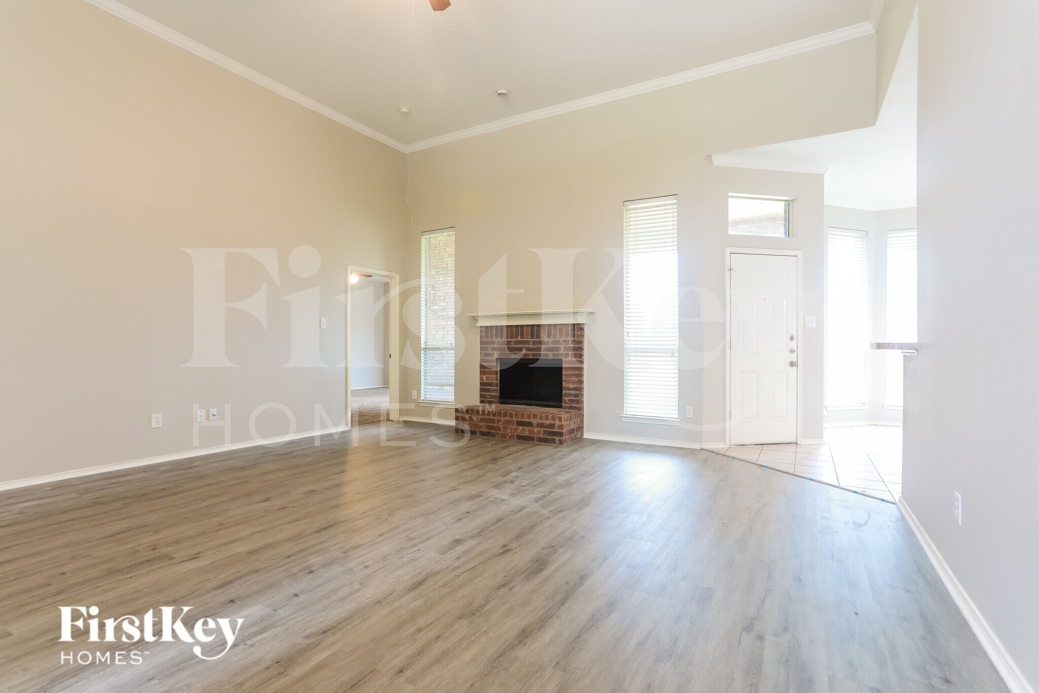 Building Photo - 1731 Vista Ridge Dr W