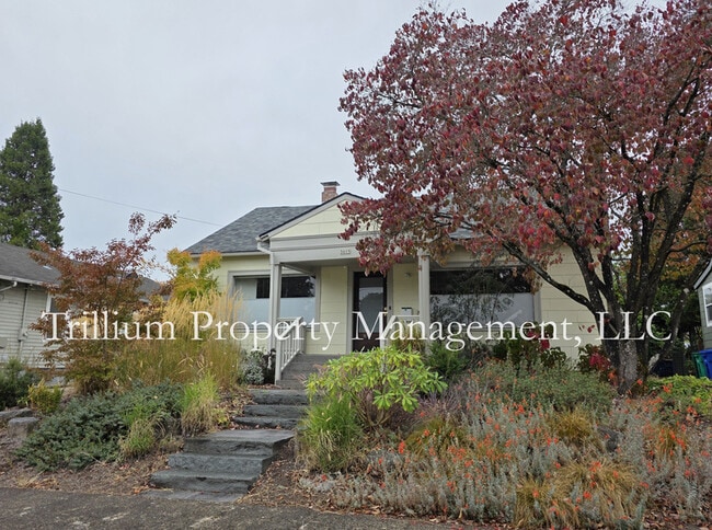 Primary Photo - 3015 NE 67th Ave