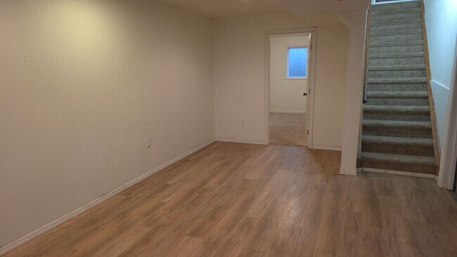 Building Photo - Tri-level home near Ft. Carson!!!