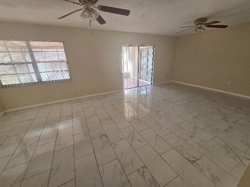 Building Photo - 8649 Forest Lake Dr