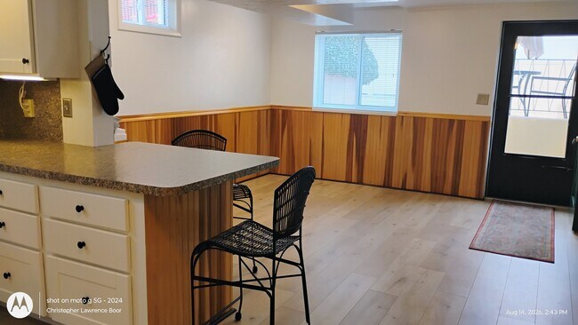 Building Photo - 3619 S Van Buren Ave