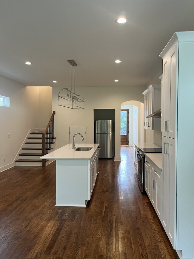 Building Photo - "Charming 4-Bedroom Nashville Oasis with E...
