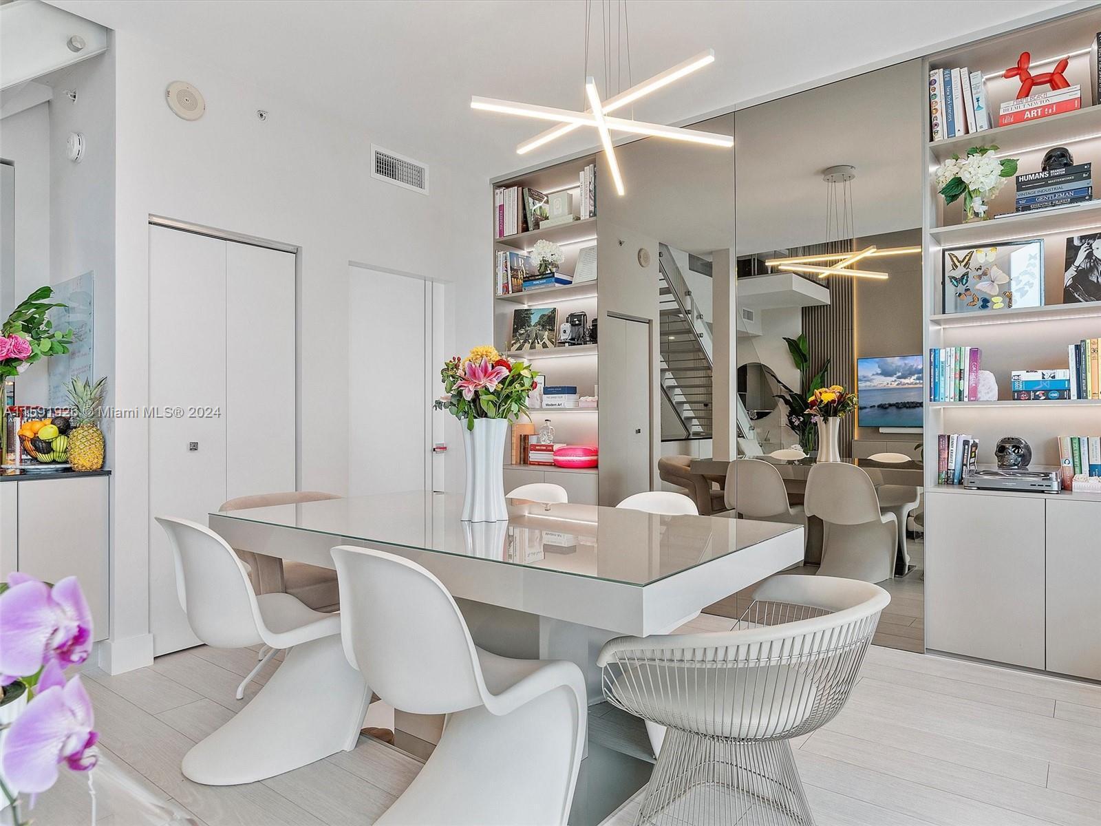 Building Photo - 60 SW 13th St