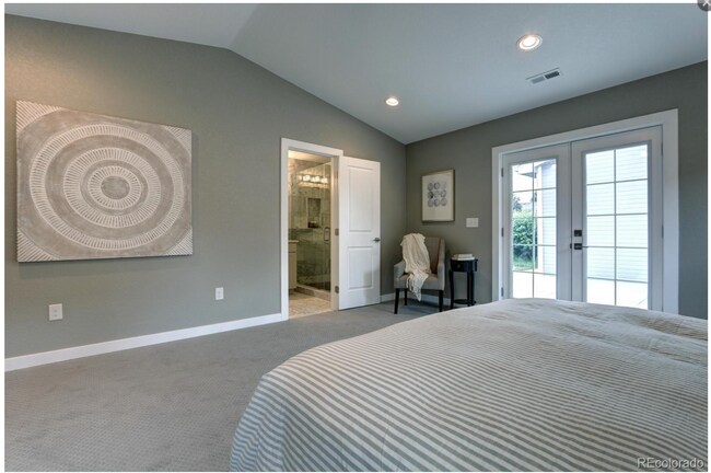 Master Bedroom - 2840 Leyden St