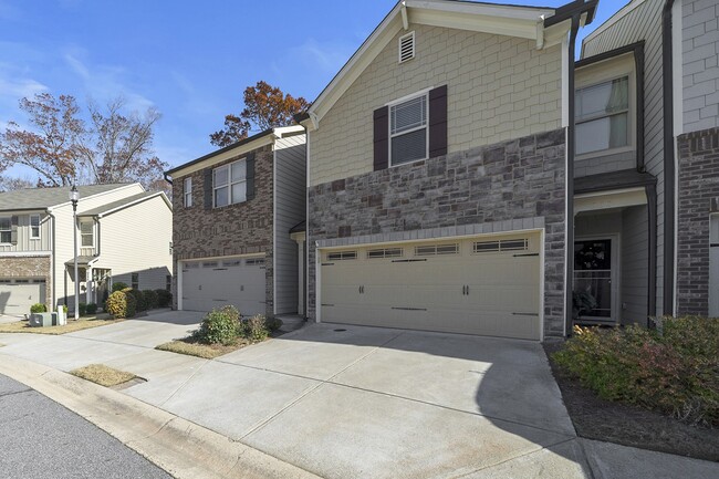 Building Photo - 232 Bobbie Way