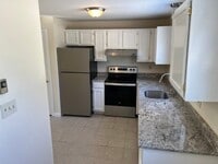 Building Photo - 801 US-1