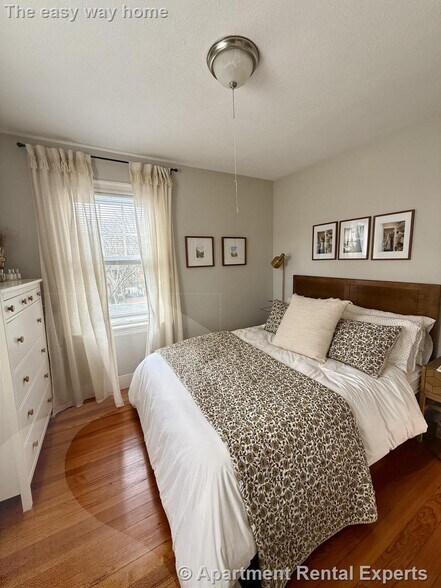 Building Photo - 9 Eustis St