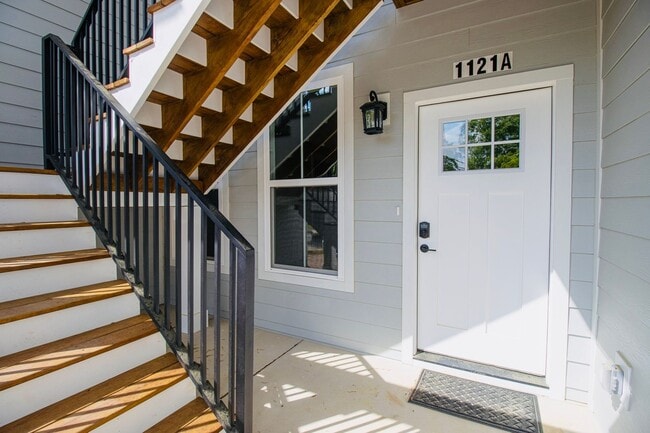 Building Photo - "Welcome to Olympia – Brand New Units! Spe...