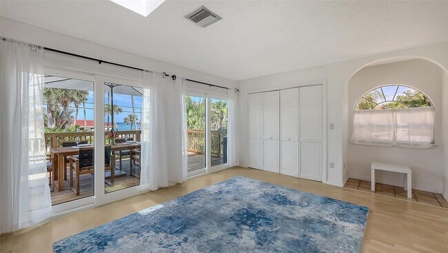 Building Photo - 3604 Casey Key Rd