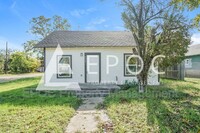 Building Photo - 2402 Summer Ave