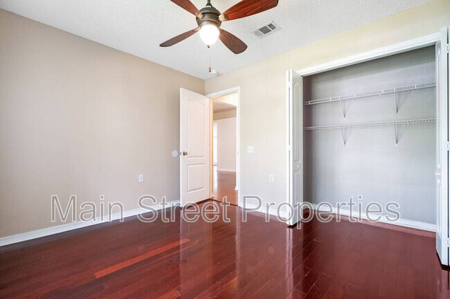 Building Photo - 1490 Newcastle Way