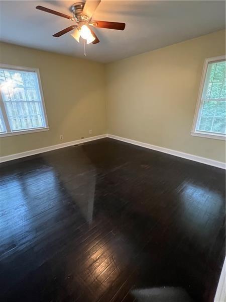 Building Photo - 2042 E Roxboro Rd NE
