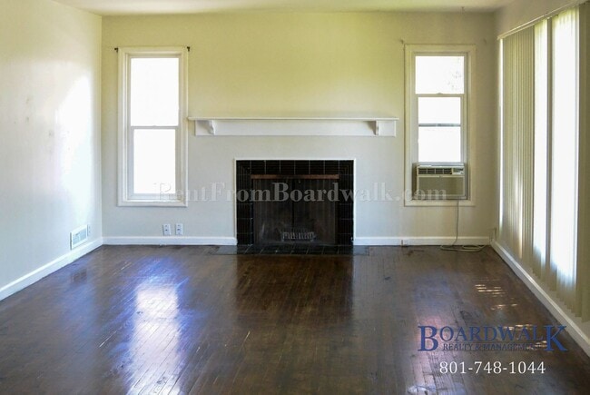 Building Photo - 1247-1247 E 1300 S