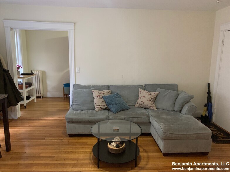 Building Photo - 88 Washington St