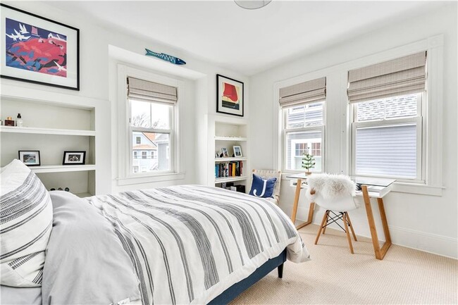 Building Photo - 12 Observatory Ave