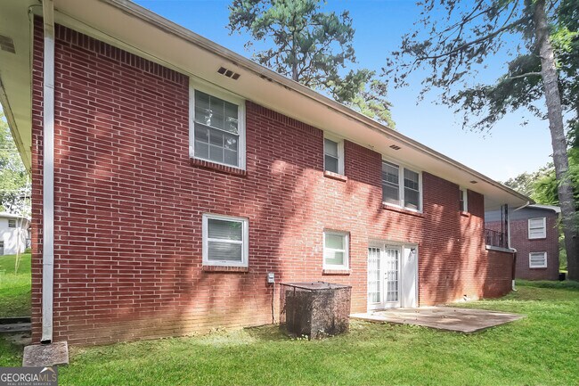 Building Photo - 261 Hermer Cir NW