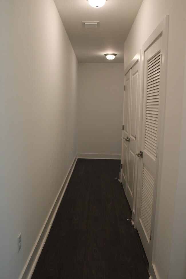 Building Photo - 4536 E Aqua Bella Ln