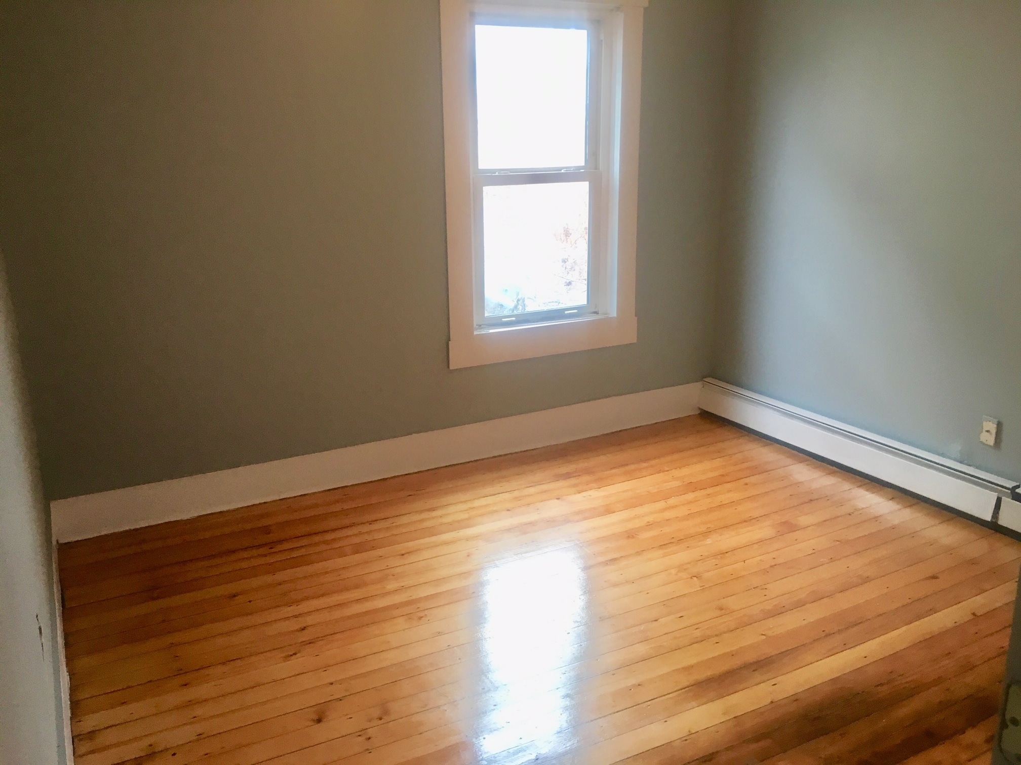 Building Photo - 90 Rosedale St