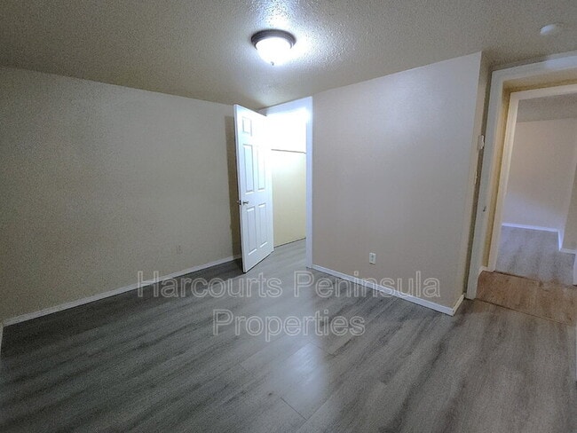 Building Photo - 7155 Tracyton Blvd NW