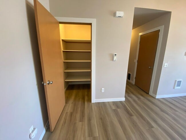 Building Photo - 3 Bed 2 Bath Home for Rent!