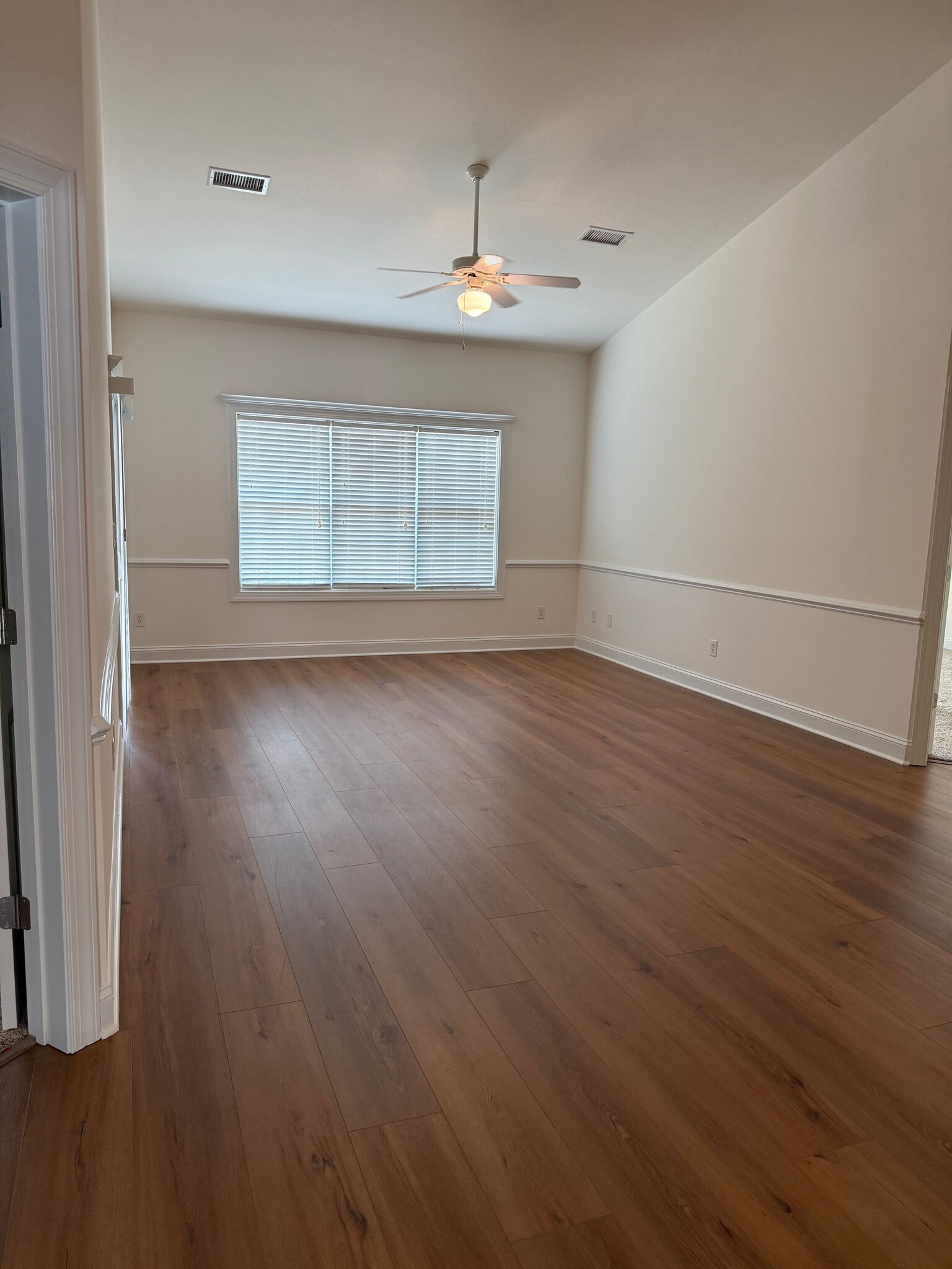 Main Living area - 6017 Lettered Olive Pl
