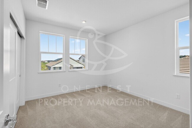 Building Photo - **move in 5/1 $500 off first months rent** Desirable Twelve Bridges Home | 4 bed 3.5 bath