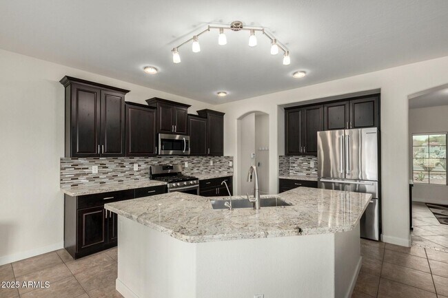 Building Photo - 9768 W Prospector Dr