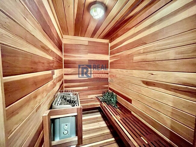 Building Photo - 5638 Red Fern Ct