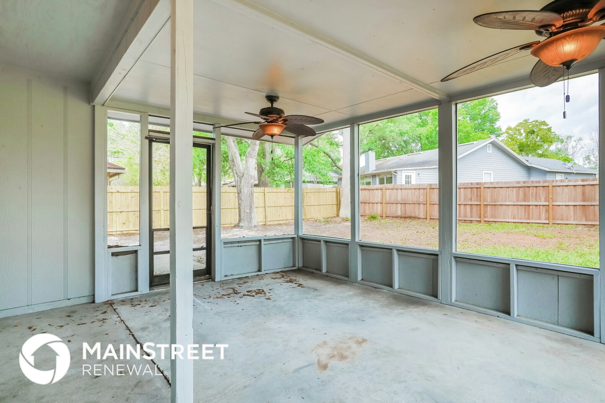 Building Photo - 7981 Copperfield Cir N
